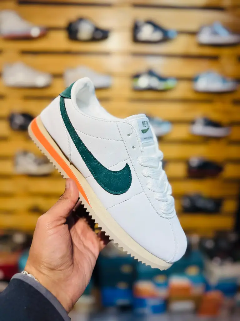 Nike Cortez