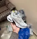 NIKE AIRMAX PORTAL SUPREME TRAINERS