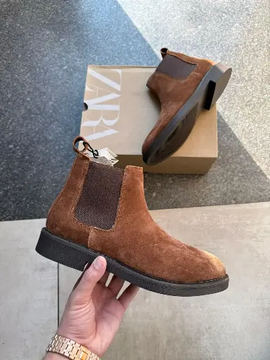 ZARA MEN SUEDE BOOTS